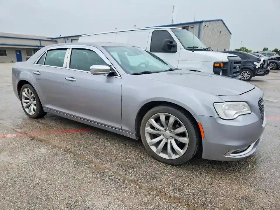 2C3CCAEG7JH194155 2018 CHRYSLER 300-3