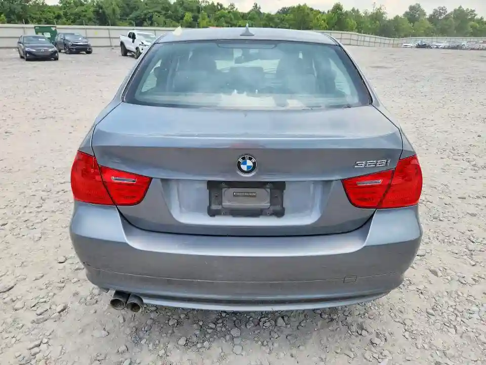 WBAPH5C58BA445947 2011 BMW 3 SERIES-5