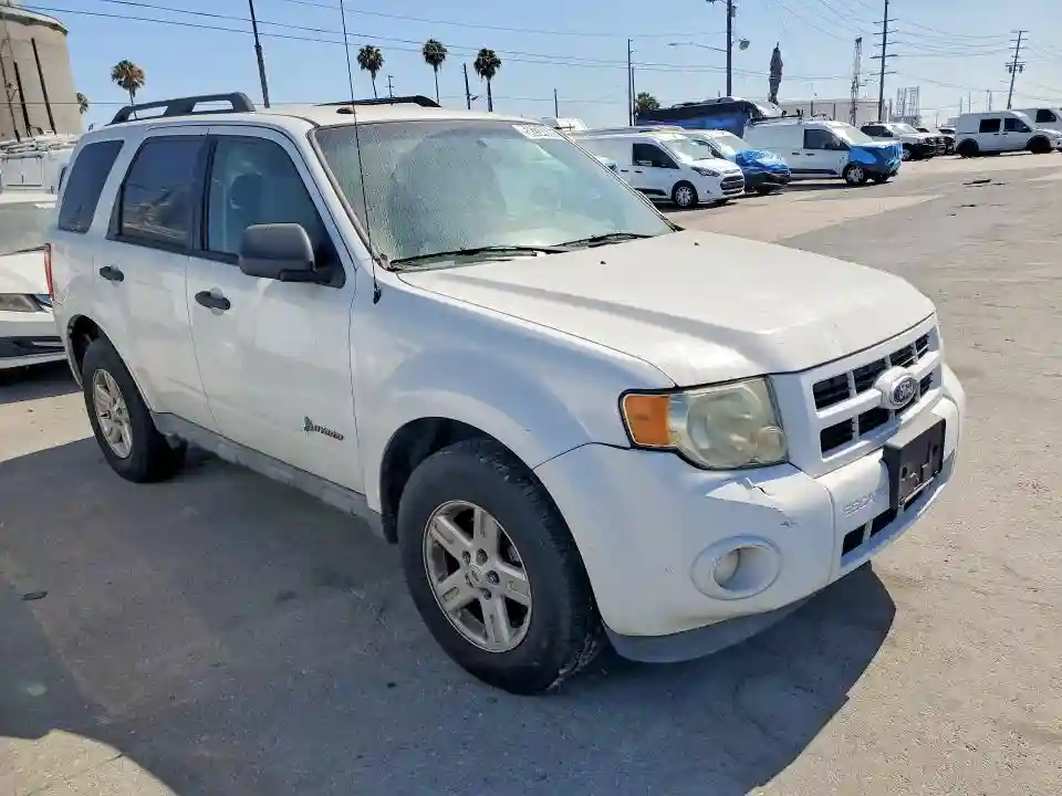 1FMCU5K34BKB48855 2011 FORD ESCAPE-3