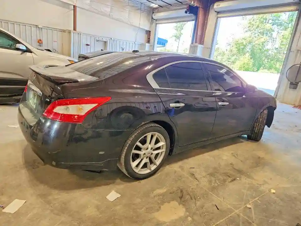 1N4AA5AP0BC842029 2011 NISSAN MAXIMA-2