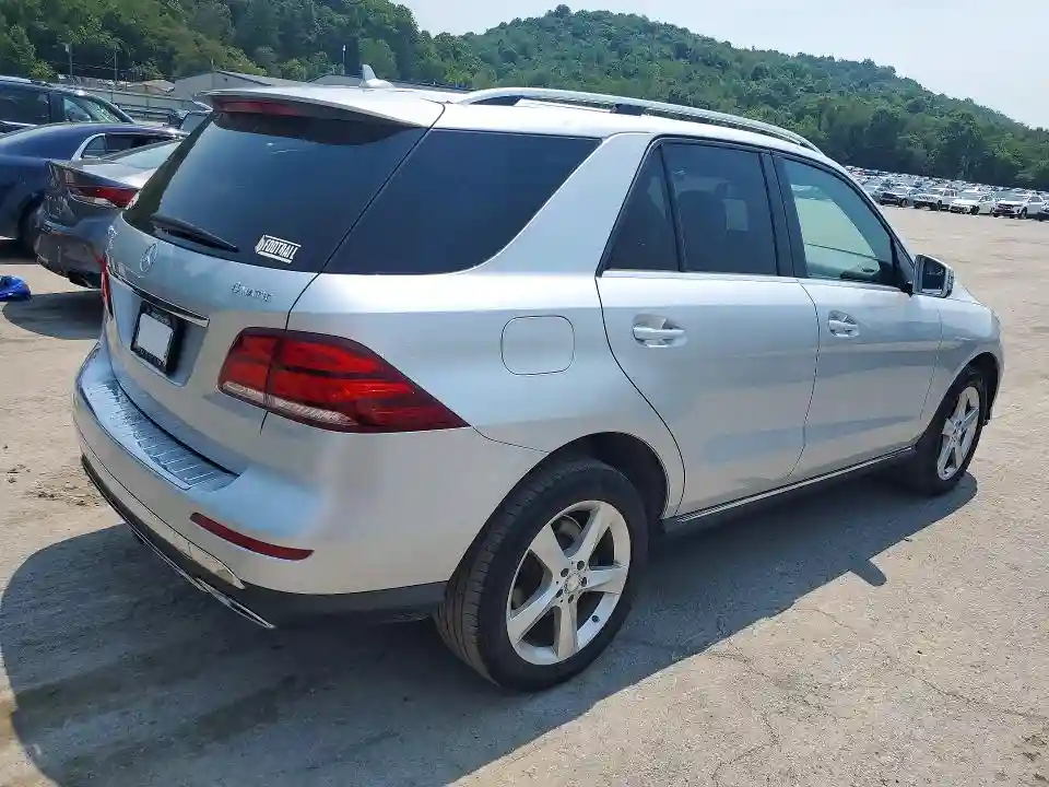 4JGDA5HB2GA802275 2016 MERCEDES-BENZ GLE-CLASS-2