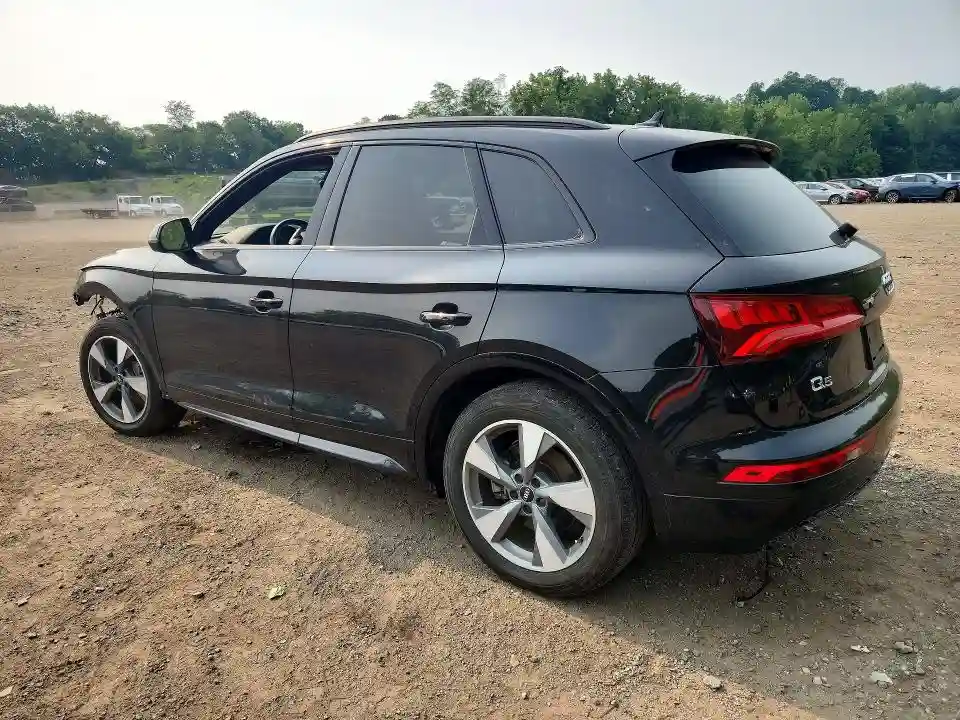 WA1ANAFY9L2096075 2020 AUDI Q5-1