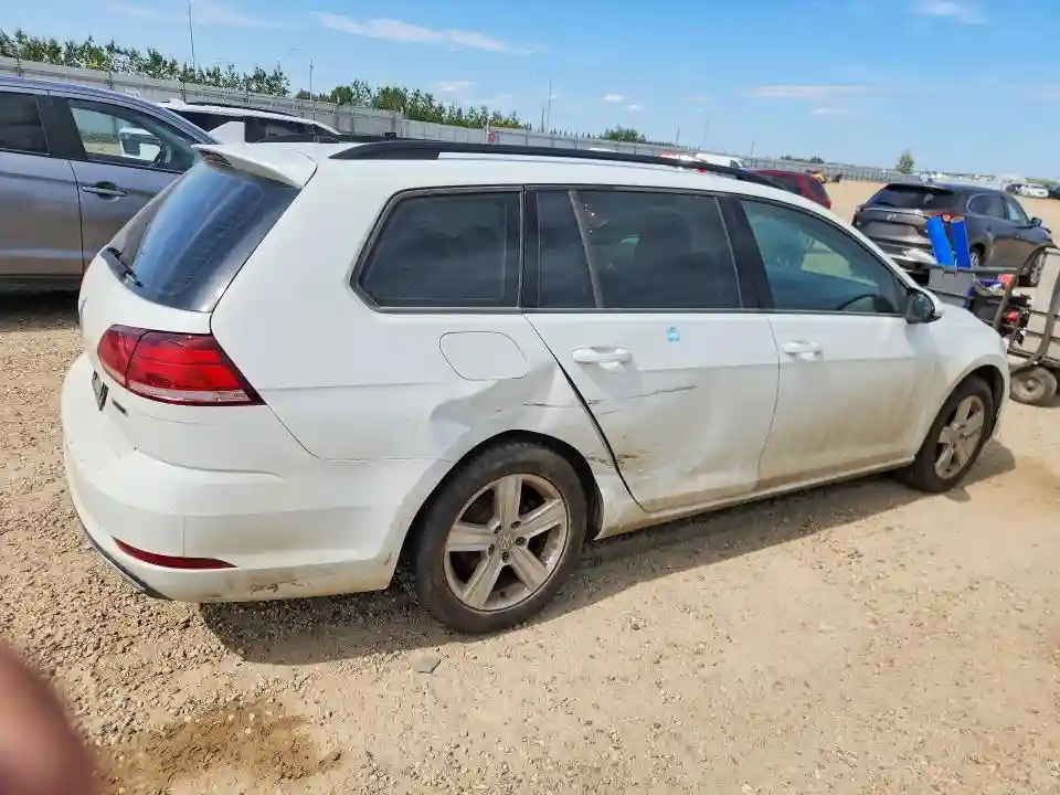 3VW117AU0KM507375 2019 VOLKSWAGEN GOLF-2
