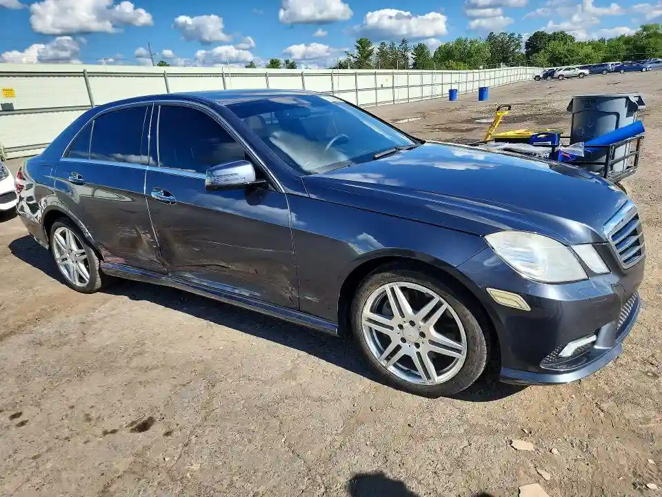WDDHF7CB9AA072887 2010 MERCEDES-BENZ E-CLASS-3