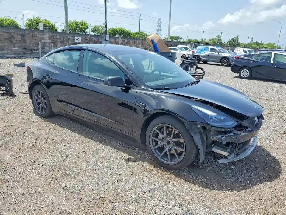 5YJ3E1EA0PF459479 2023 TESLA MODEL 3-3