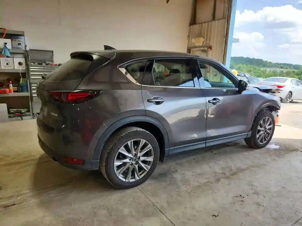 JM3KFBDM8M1373407 2021 MAZDA CX-5-2