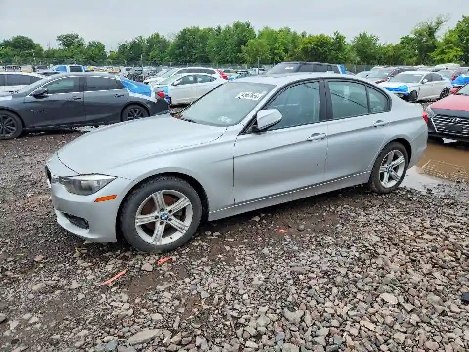 WBA3B5G58DNS03195 2013 BMW 3 SERIES-0