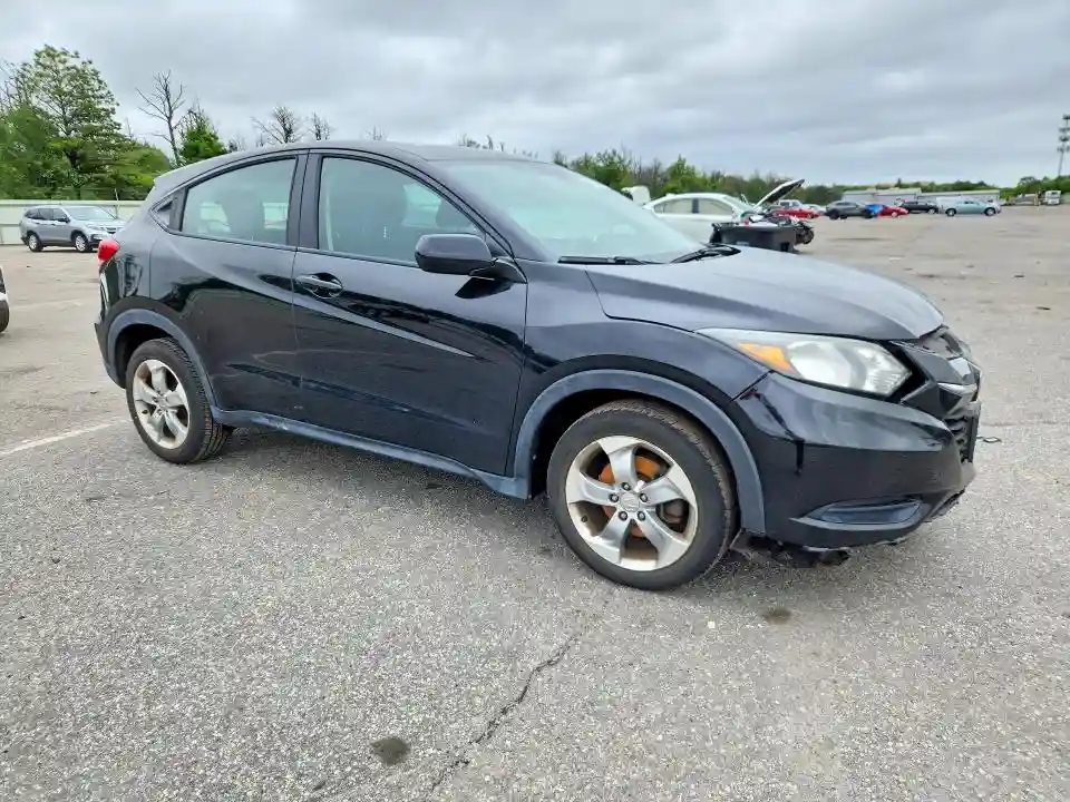 3CZRU6H34HG706984 2017 HONDA HR-V-3