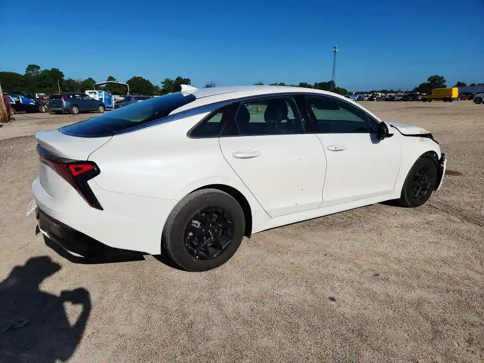 KNAG24J70T5443345 2026 KIA K5-2
