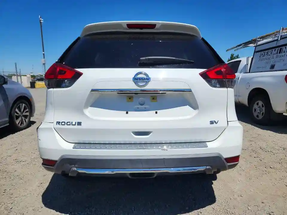 KNMAT2MT7HP591863 2017 NISSAN ROGUE-5