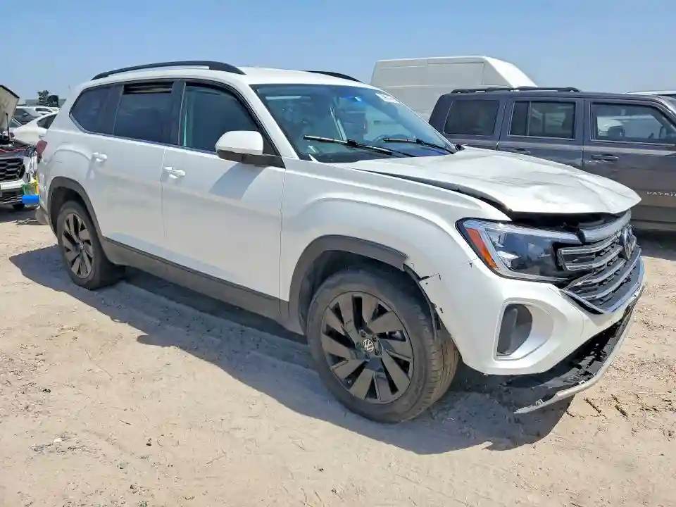 1V2HN2CA8TC523689 2026 VOLKSWAGEN ATLAS-3