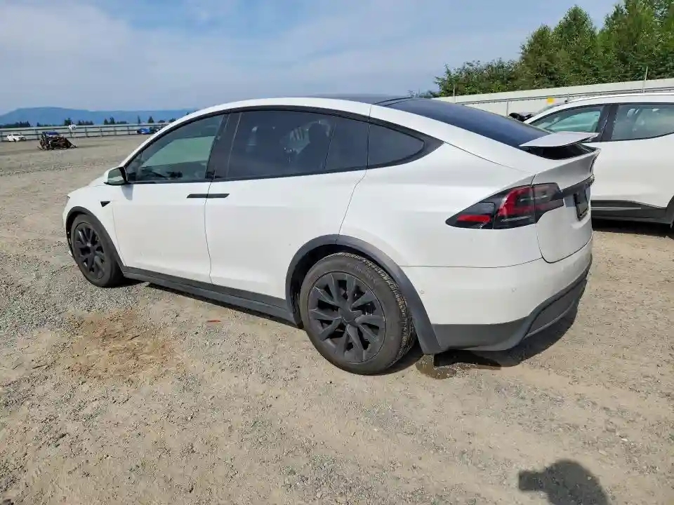 7SAXCAE5XNF358234 2022 TESLA MODEL X-1