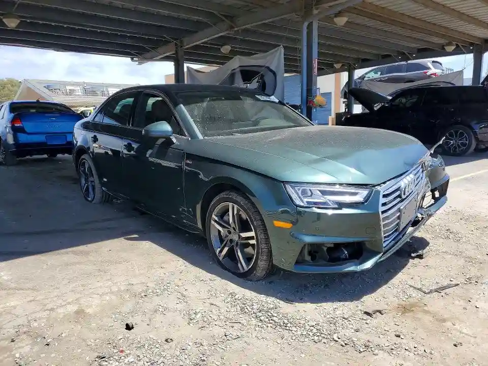 WAUENAF40JA201705 2018 AUDI A4-3