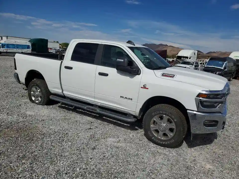 3C6UR5DL7TG295484 2026 RAM 2500-3