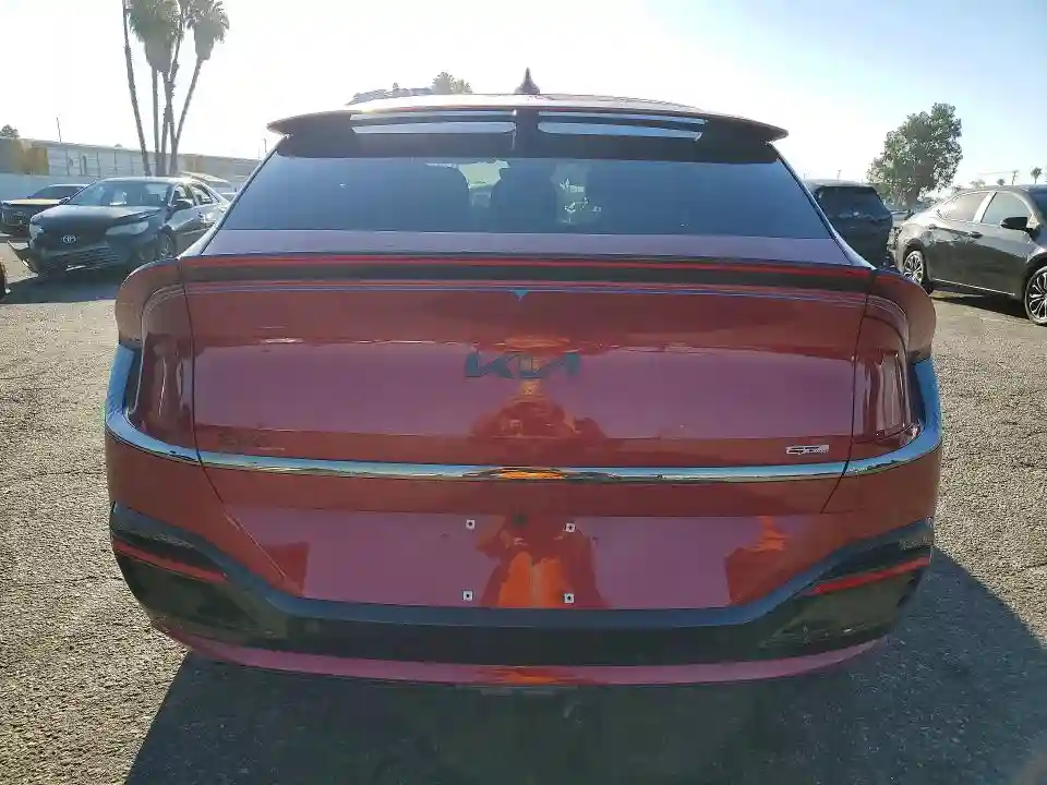 KNDC44LA5N5030585 2022 KIA EV6 GT LIN-5