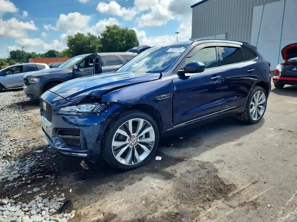 SADCL2BVXHA884046 2017 JAGUAR F-PACE-0