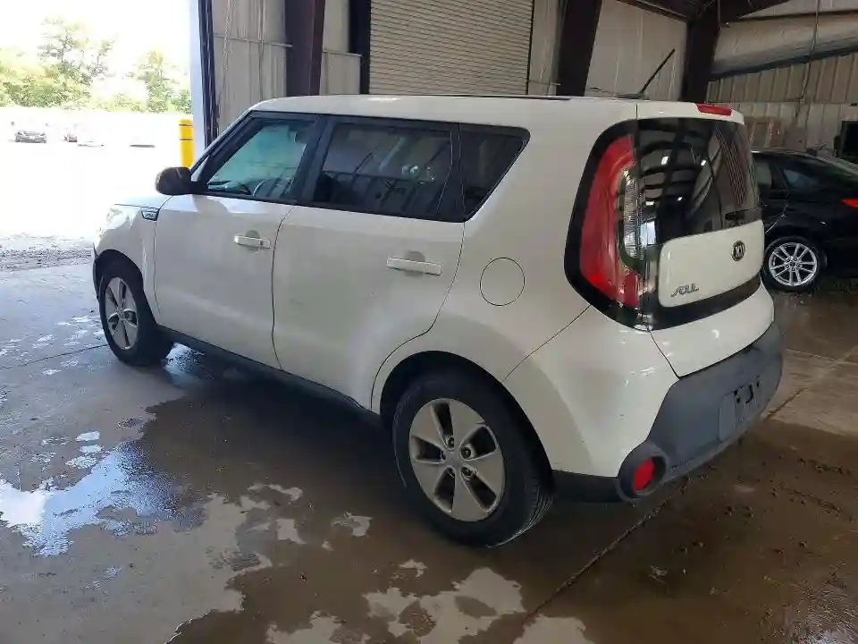 KNDJN2A27G7334948 2016 KIA SOUL-1