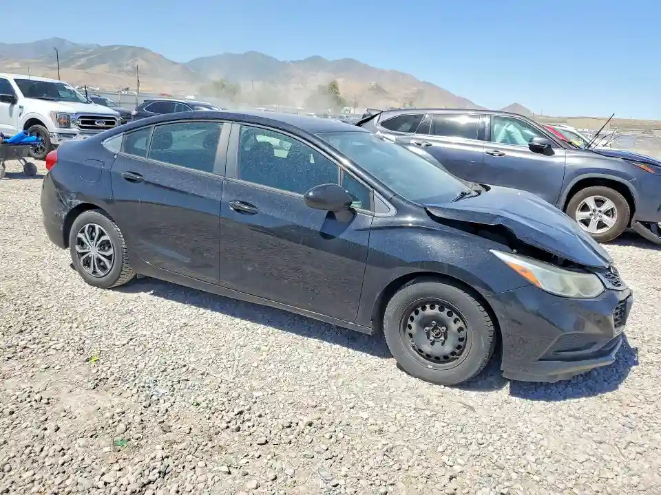 1G1BC5SM2H7114560 2017 CHEVROLET CRUZE-3