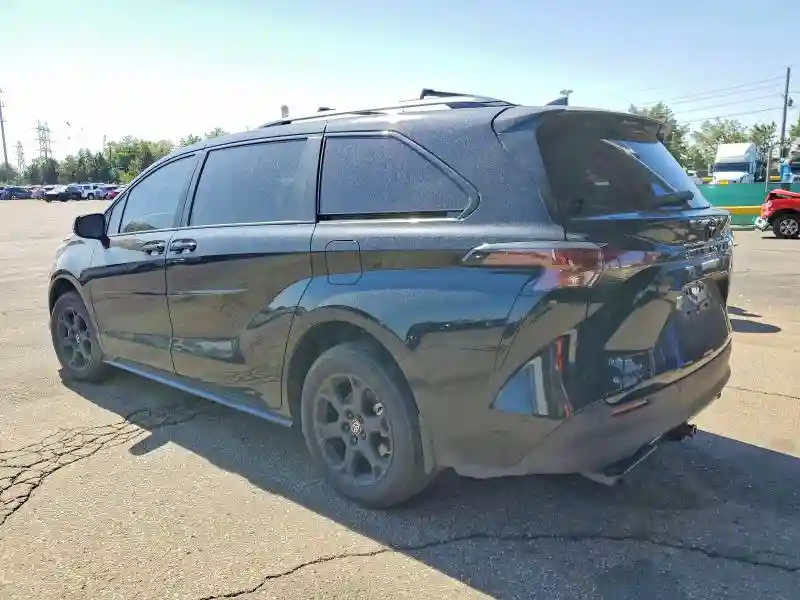 5TDCSKFC9SS163413 2025 TOYOTA SIENNA-1