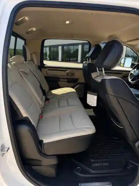 1C6SRFHT9KN551525 2019 RAM 1500-5