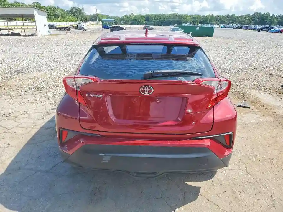 NMTKHMBX6JR002626 2018 TOYOTA C-HR-5
