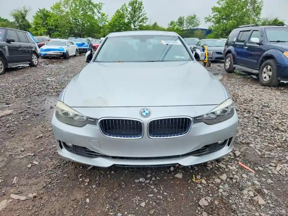 WBA3B5G58DNS03195 2013 BMW 3 SERIES-4