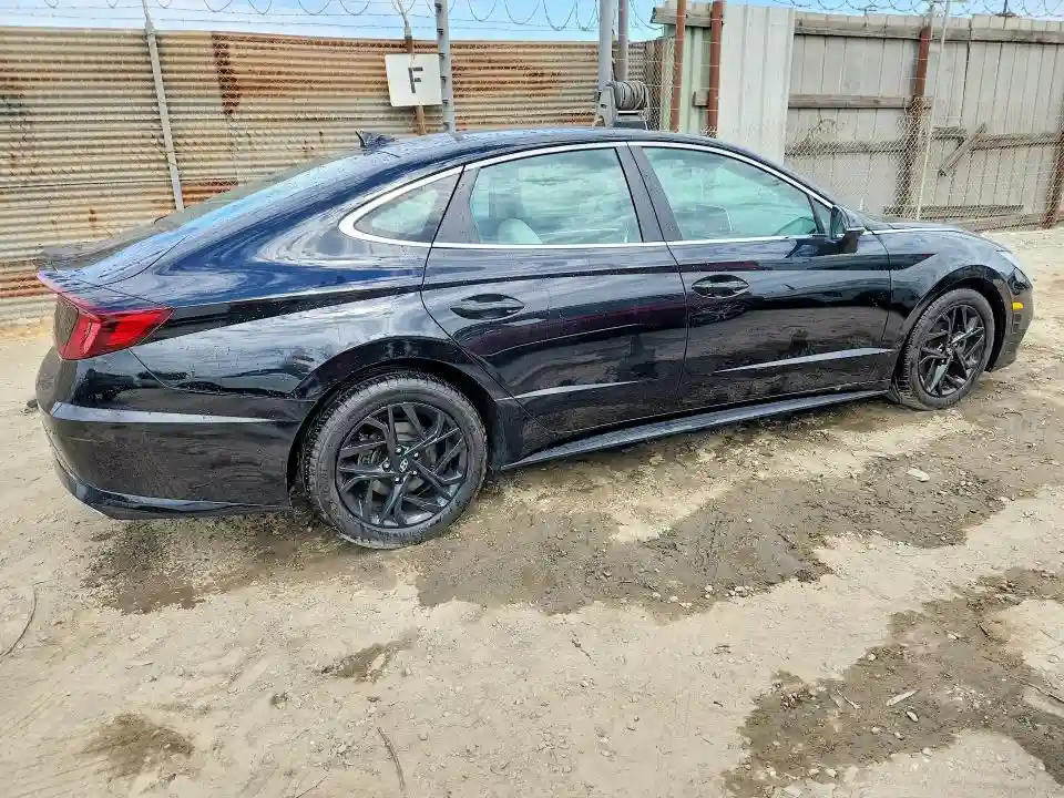 KMHL24JA1NA228897 2022 HYUNDAI SONATA-2