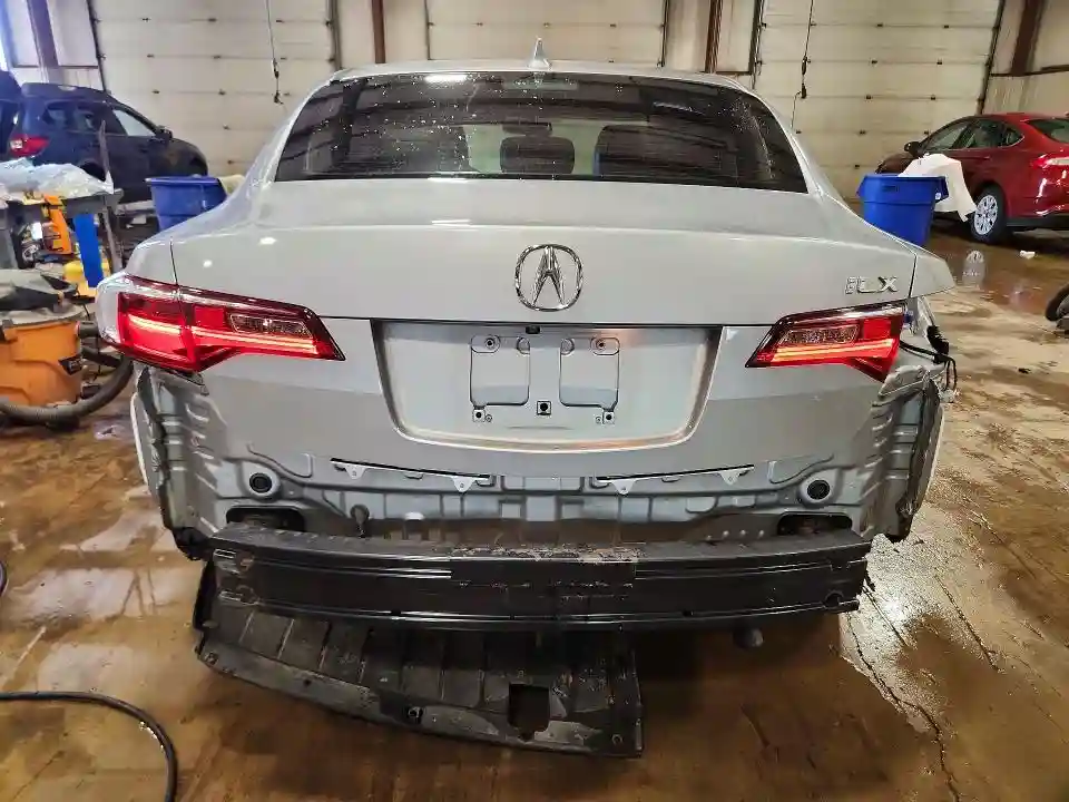 19UDE2F36JA004342 2018 ACURA ILX-5