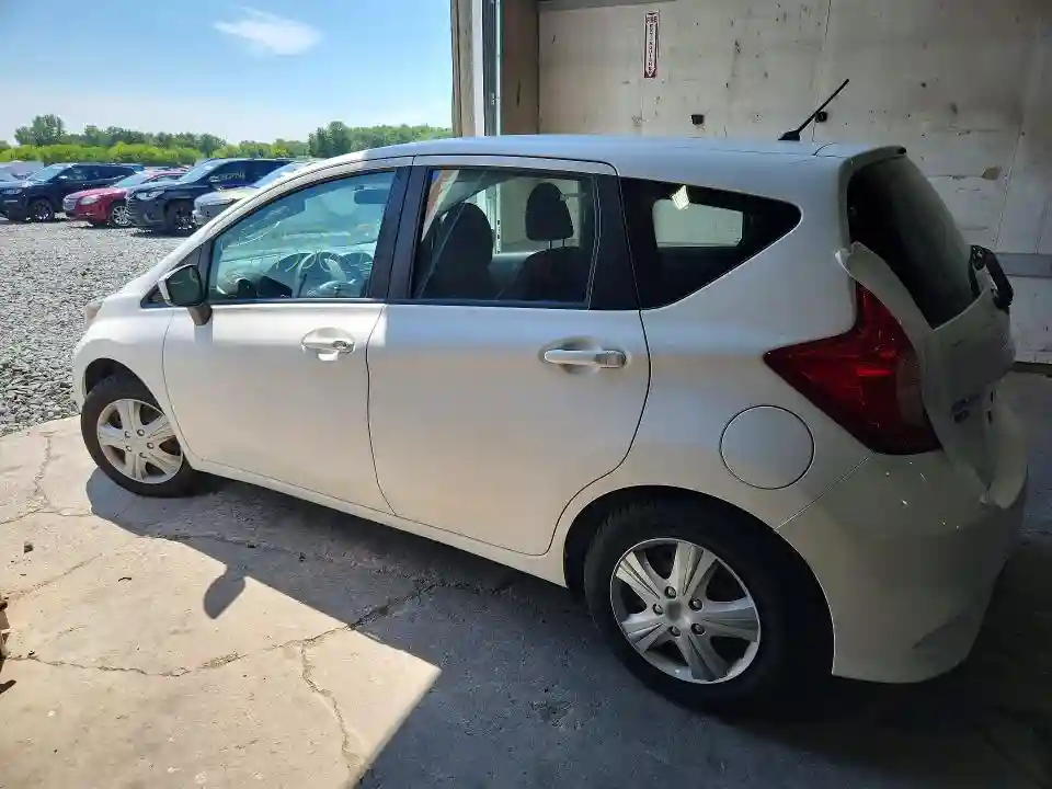 3N1CE2CP3HL356950 2017 NISSAN VERSA-1