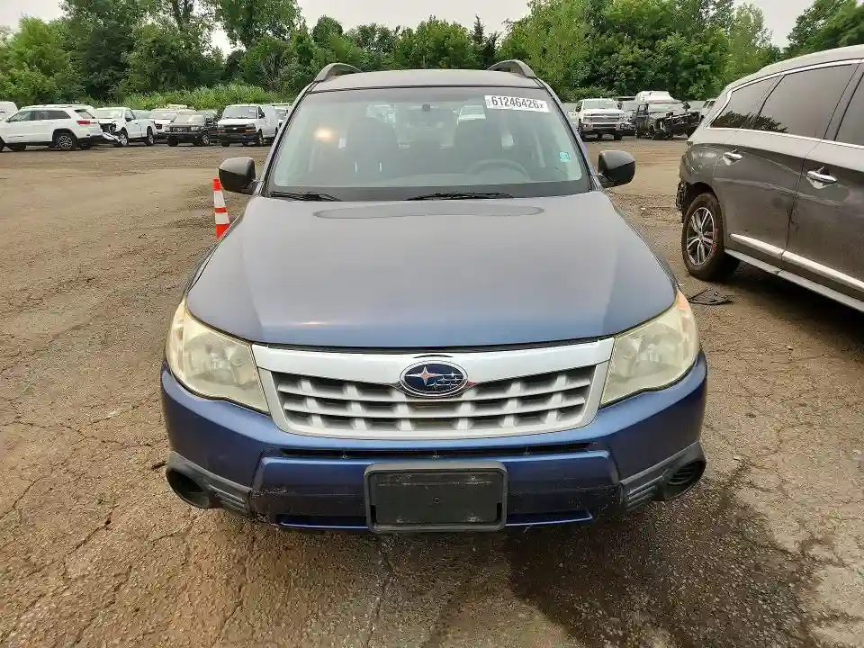 JF2SHABC2BH780409 2011 SUBARU FORESTER-4
