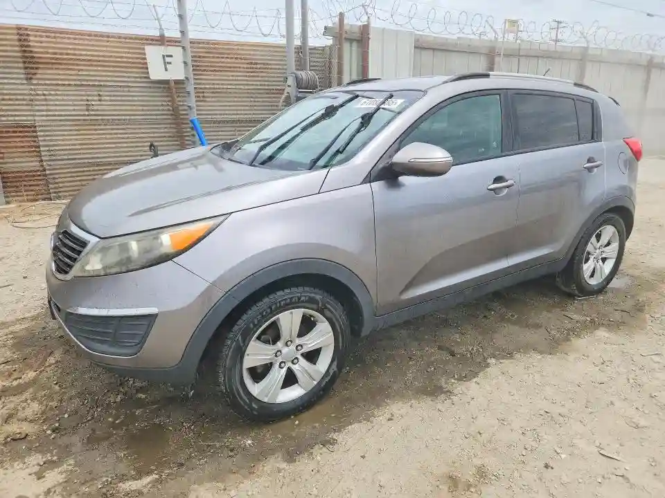 KNDPB3A20B7084924 2011 KIA SPORTAGE-0