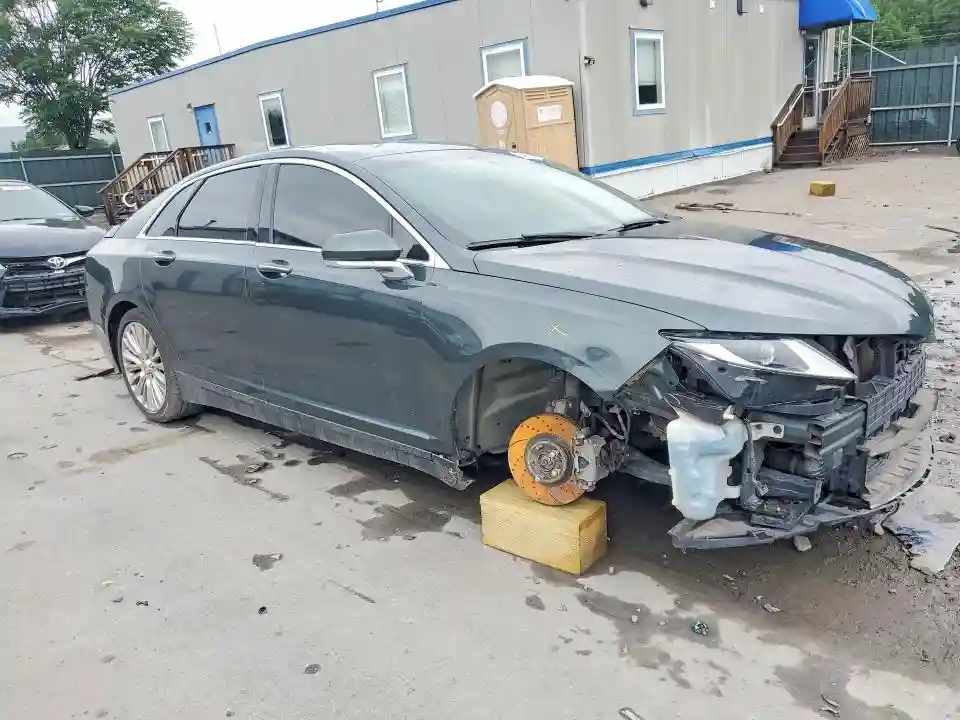 3LN6L2J93GR614864 2016 LINCOLN MKZ-3