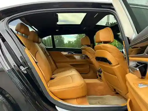 WBA7F2C31HG422888 2017 BMW 7 SERIES-4