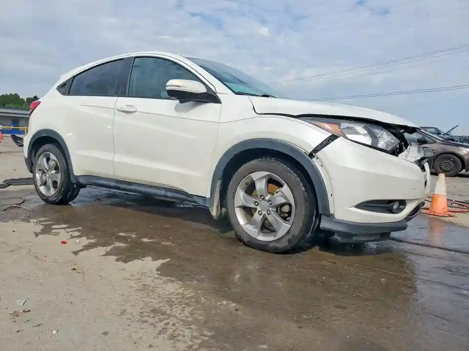 3CZRU5H5XHM719798 2017 HONDA HR-V-3