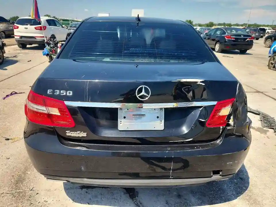 WDDHF5GB2AA057033 2010 MERCEDES-BENZ E-CLASS-5