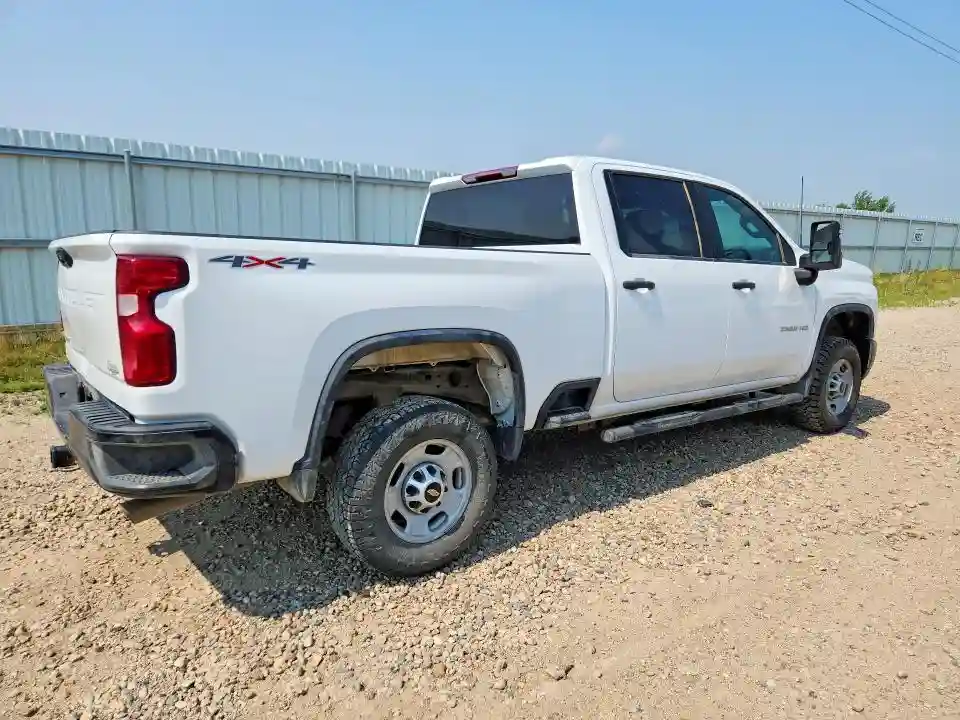2GC1YLE77R1212402 2024 CHEVROLET SILVERADO-2