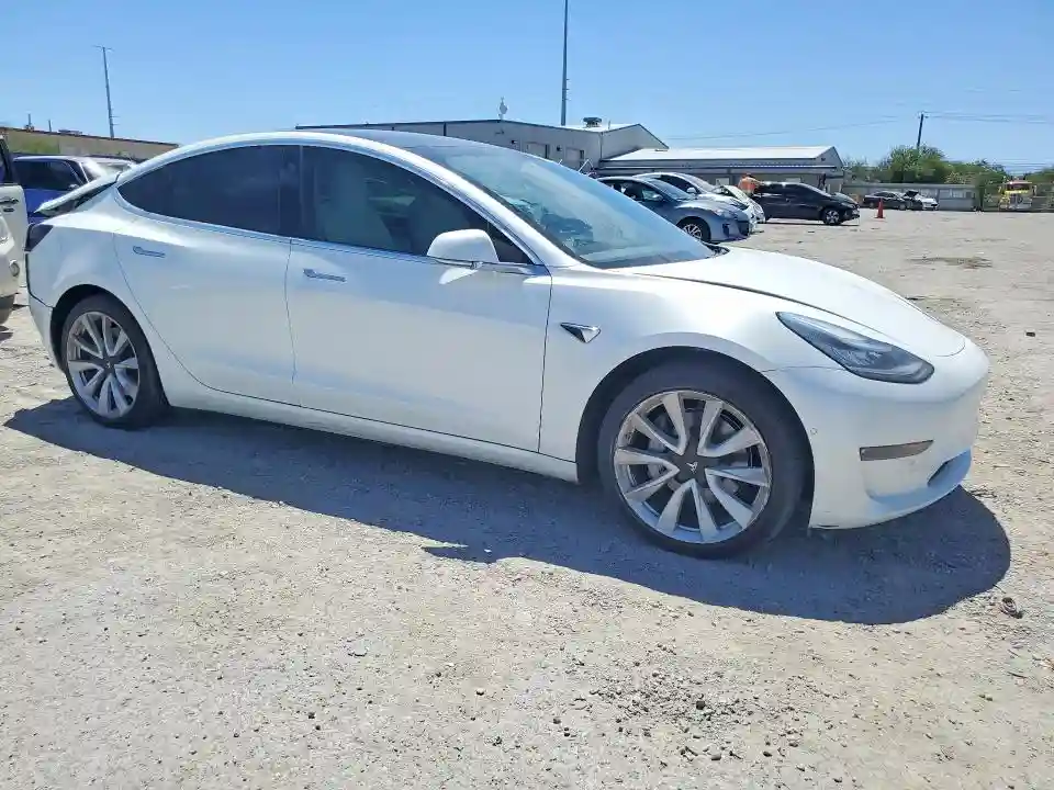 5YJ3E1EB8LF601256 2020 TESLA MODEL 3-3