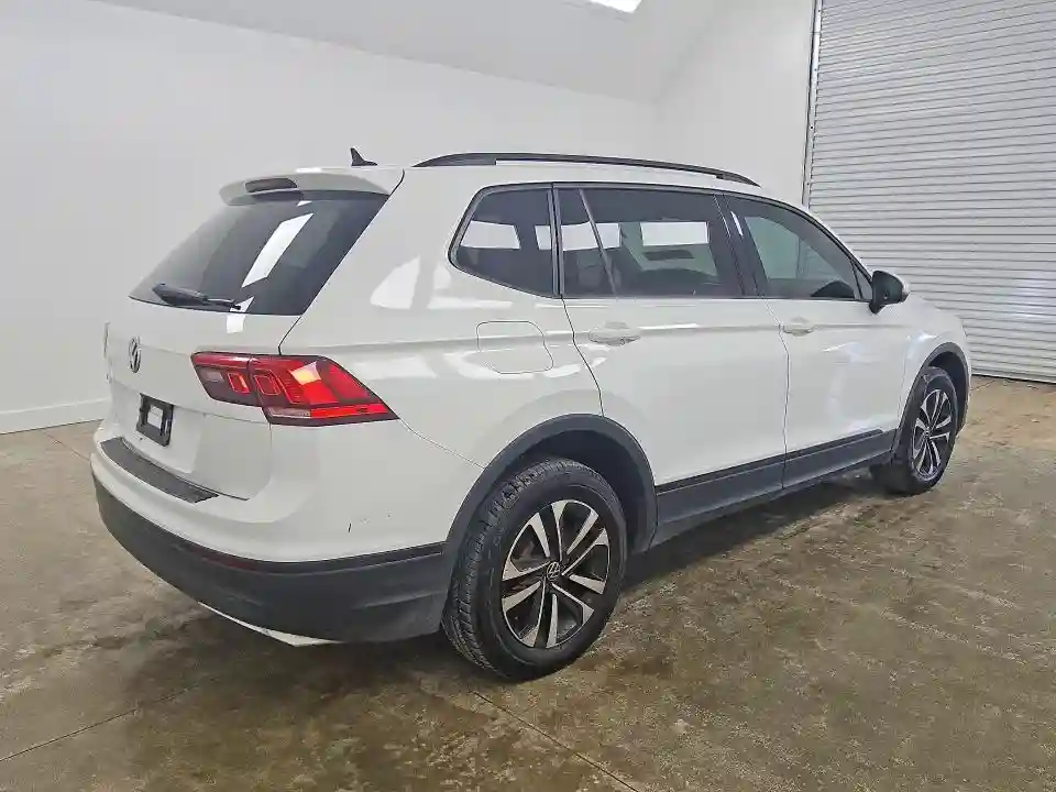 3VV1B7AXXLM160120 2020 VOLKSWAGEN TIGUAN-2