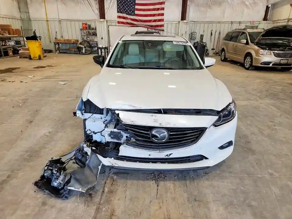 JM1GJ1W52E1106729 2014 MAZDA 6-4