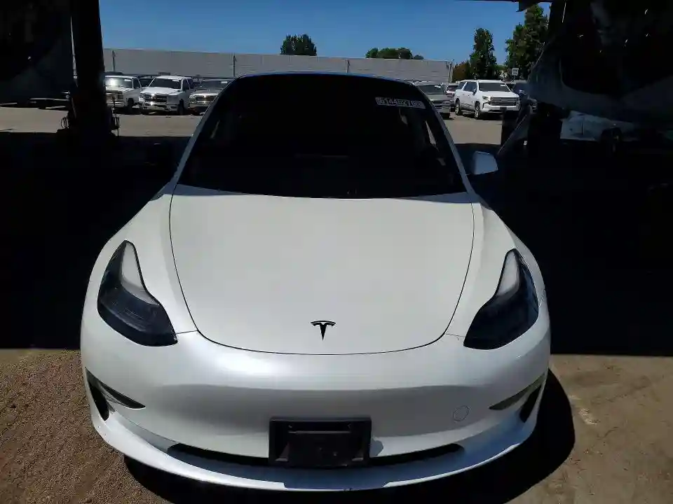 5YJ3E1EA5PF580153 2023 TESLA MODEL 3-4