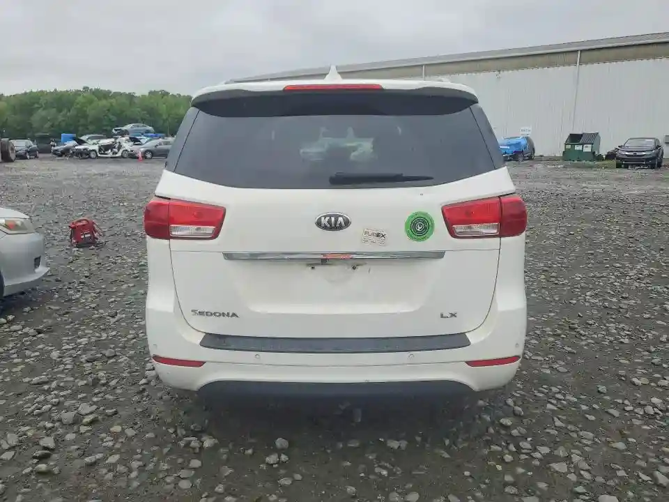 KNDMB5C12H6325948 2017 KIA SEDONA-5