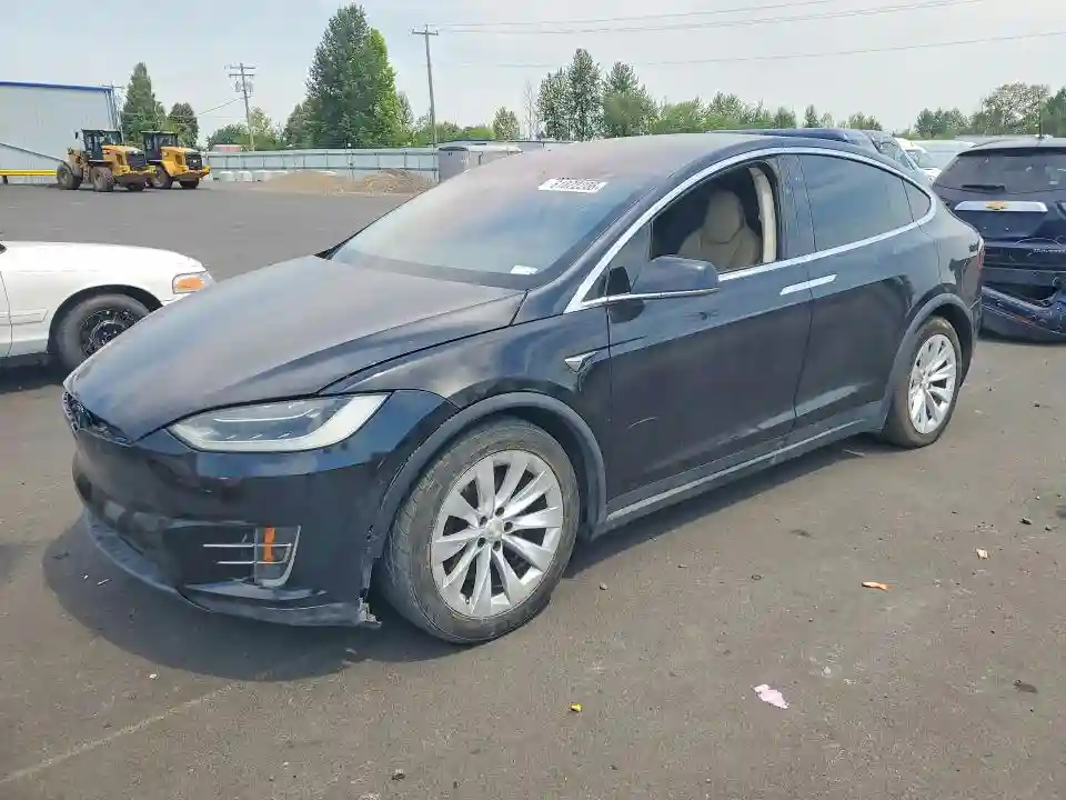 5YJXCBE2XHF049392 2017 TESLA MODEL X-0