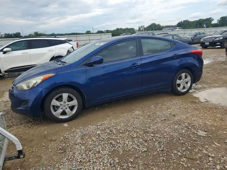 KMHDH4AE6DU868719 2013 HYUNDAI ELANTRA-0