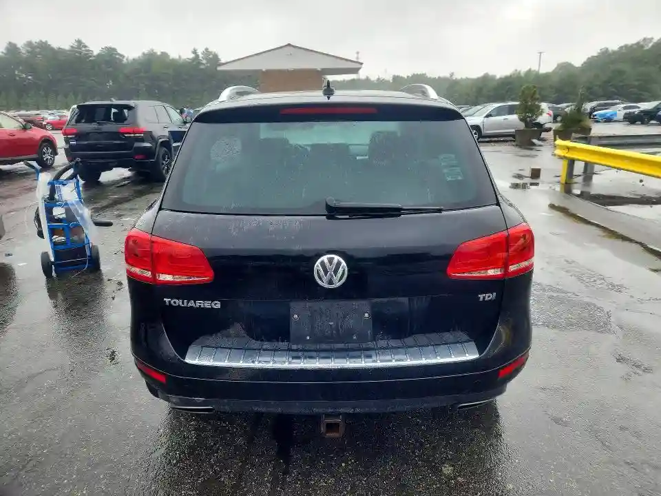 WVGEP9BPXED013415 2014 VOLKSWAGEN TOUAREG-5