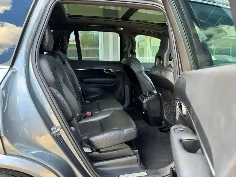 YV4A22PK4L1579426 2020 VOLVO XC90-5