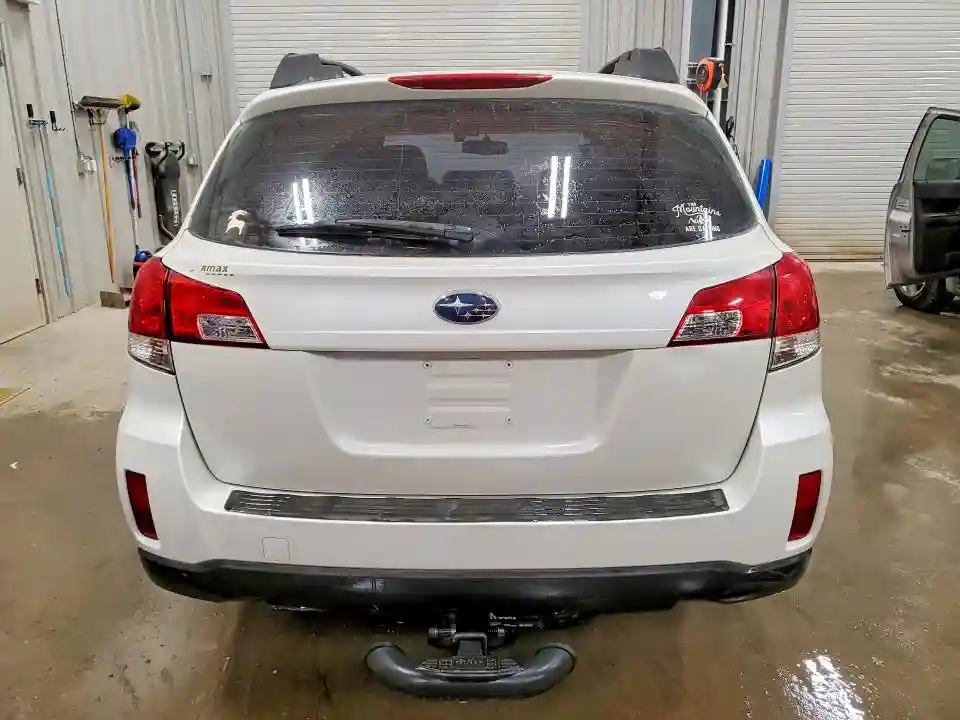 4S4BRBAC8E3241261 2014 SUBARU LEGACY-5