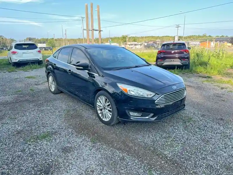 1FADP3J24FL245377 2015 FORD FOCUS-0