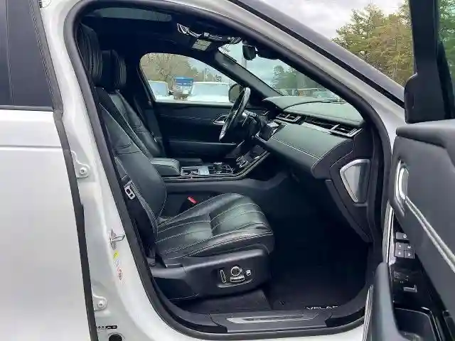 SALYM2RX0JA720387 2018 LAND ROVER RANGEROVER-4