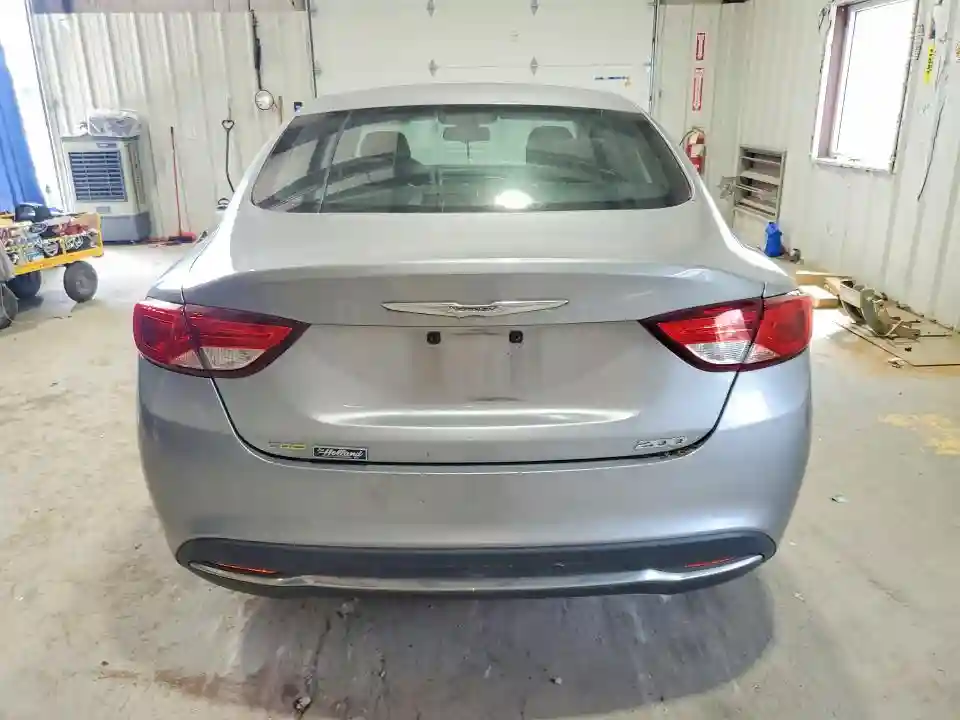 1C3CCCAB1FN570093 2015 CHRYSLER 200-5