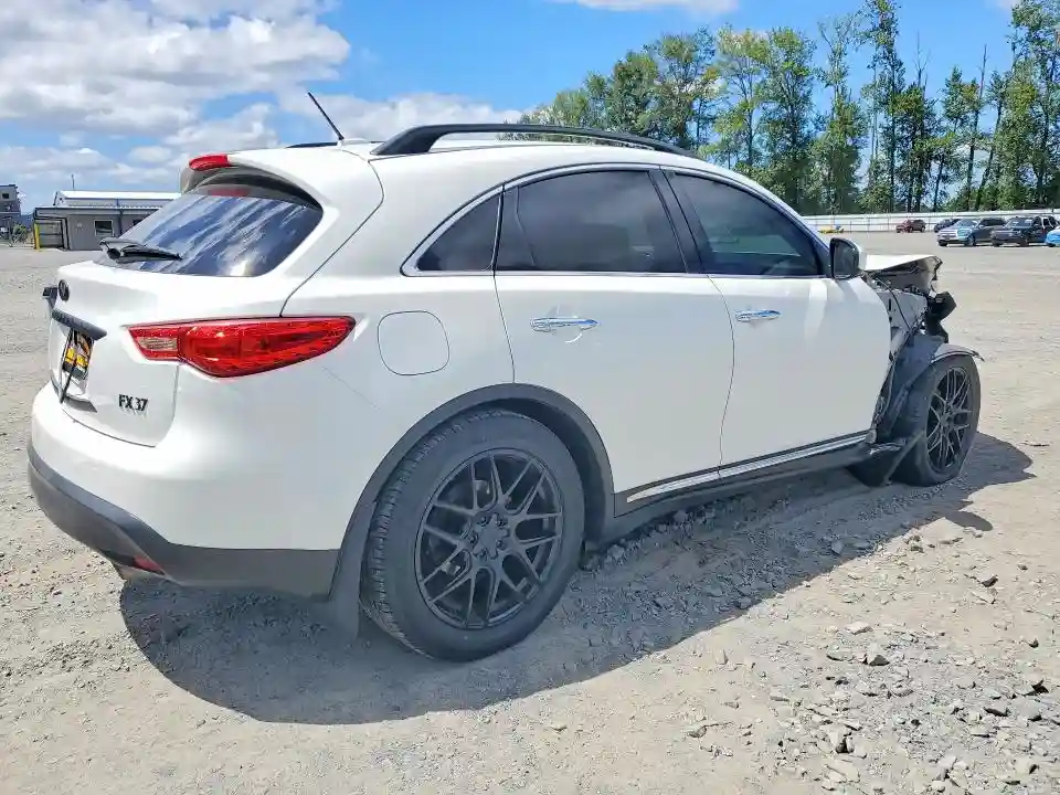JN8CS1MW8DM170685 2013 INFINITI FX37-2